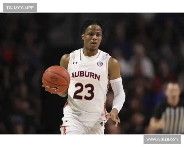 弗利特伍德镇英甲赛季挑战重燃球队目标升级争夺新篇章